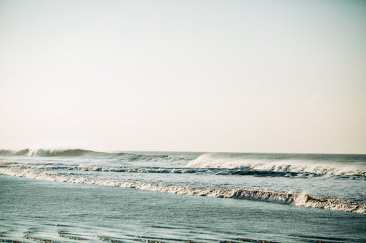 NATURAL HEALTH BENEFITS OF A WALK ALONG THE BEACH...  IECHYD DA